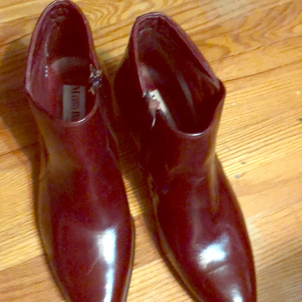 Men’s wine booties
